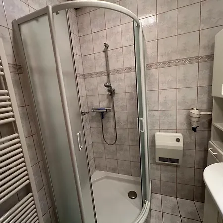 Limes Carnuntum Mit Terrasse Und Garten 帕托内尔