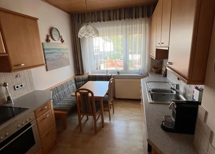 Limes Carnuntum Mit Terrasse Und Garten Nyaraló Petronell